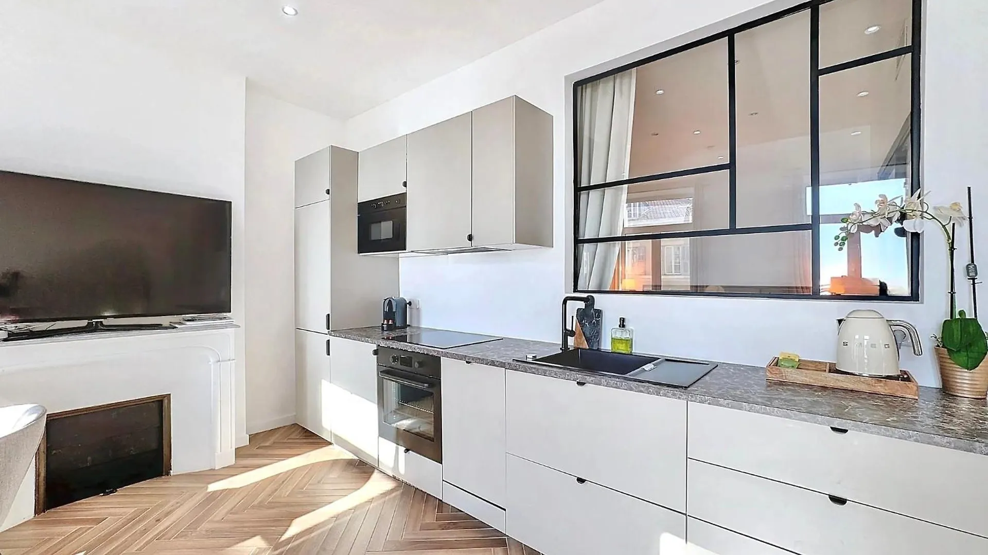 Deluxe Seaview Balcony - 2 Min Palais & Beach Cannes